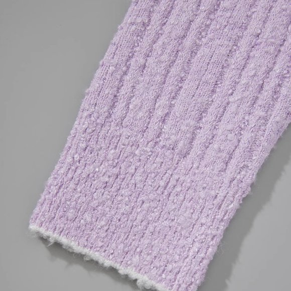 CHICJOC Italian Yarn Eleganza Couture Cardigan: A Symphony of Style and Comfort - Picture 15 of 16